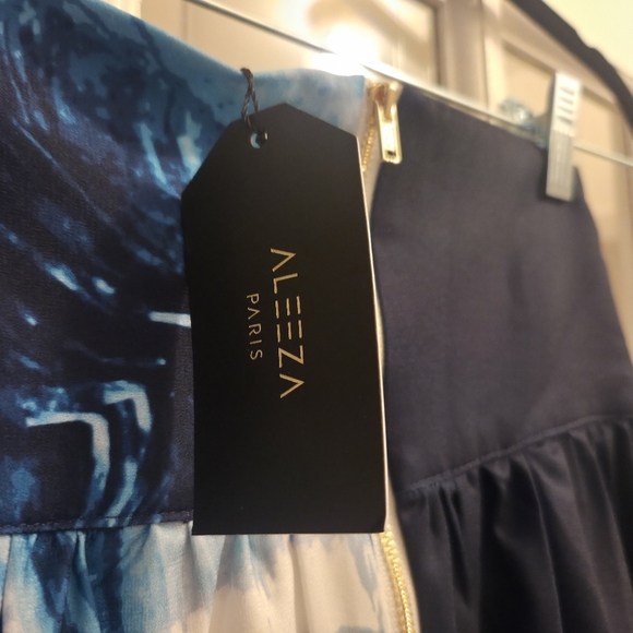 Aleeza Elegant Aruba Ocean A-Line Skirt- STUNNING!! - Picture 2 of 11